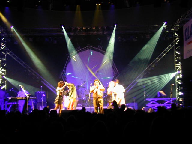 Photo8.jpg (57631 bytes)